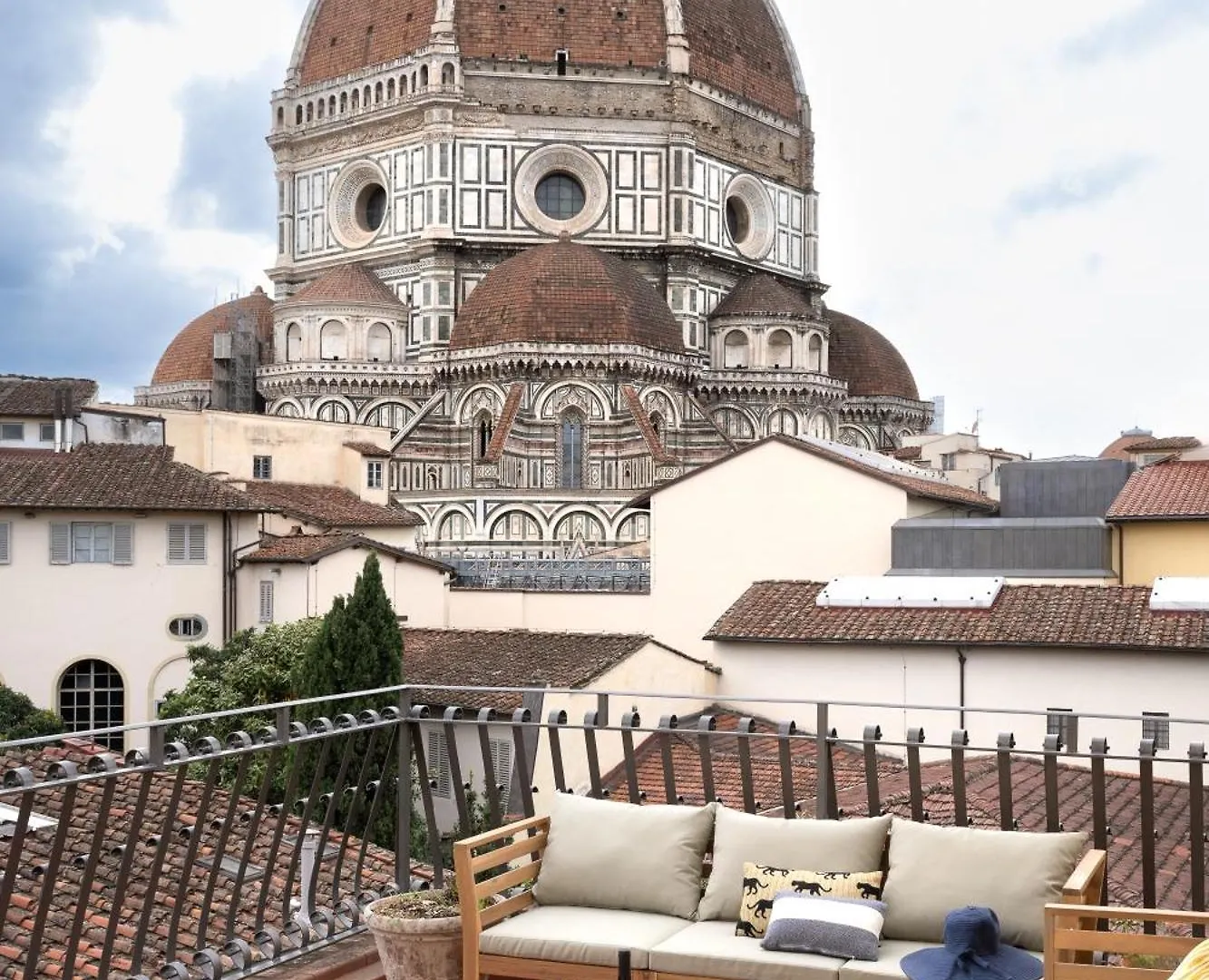 La Gabbia Del Grillo Apartments & Suites Floransa
