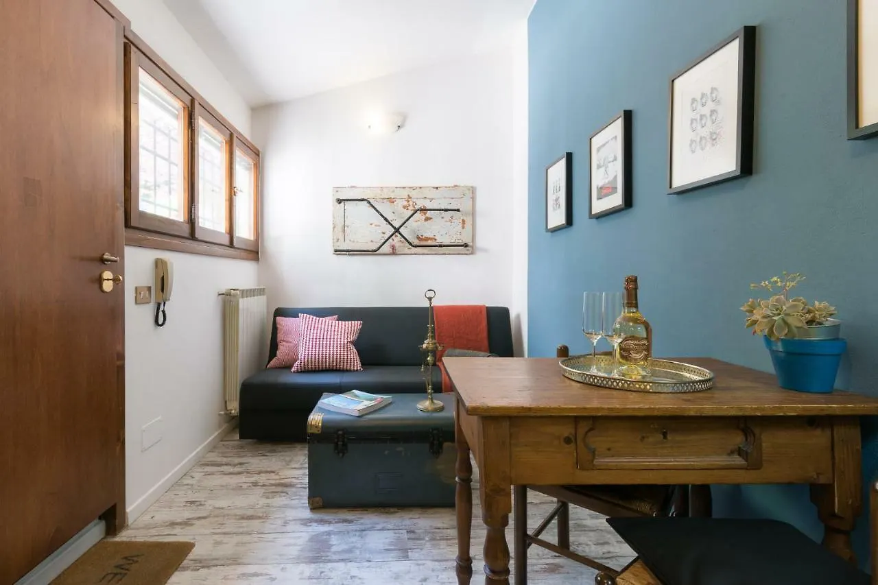 La Gabbia Del Grillo Apartments & Suites Florence Italy